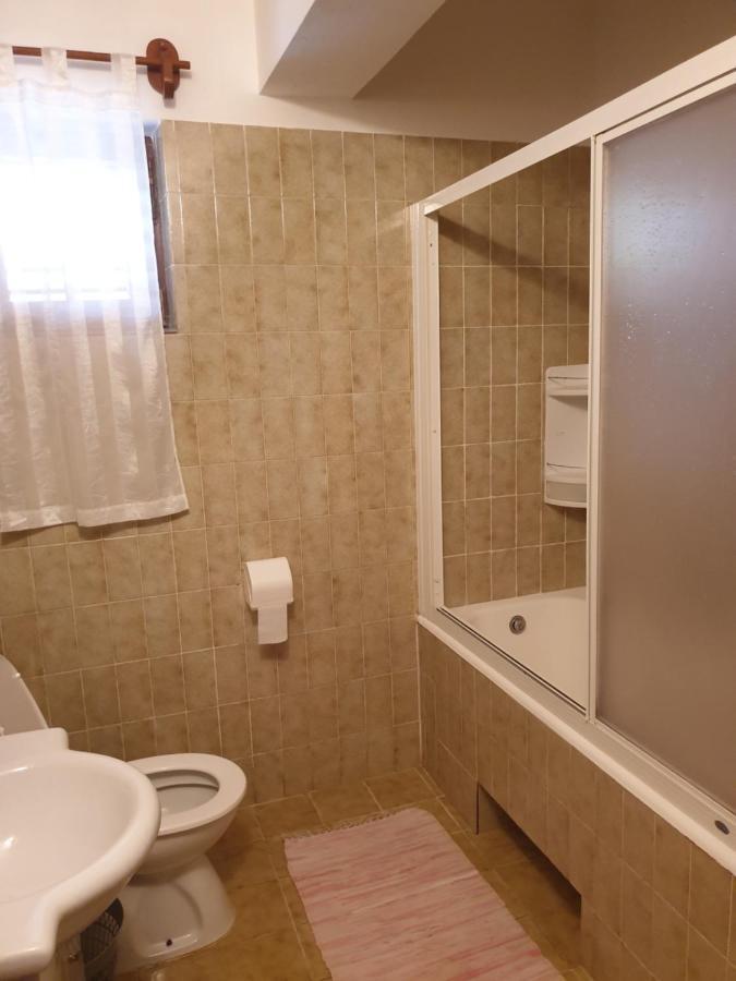Apartments Davorka Banjol Εξωτερικό φωτογραφία