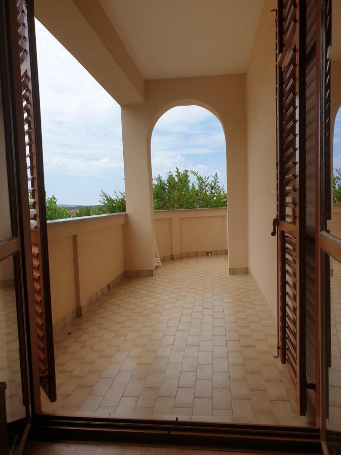 Apartments Davorka Banjol Εξωτερικό φωτογραφία