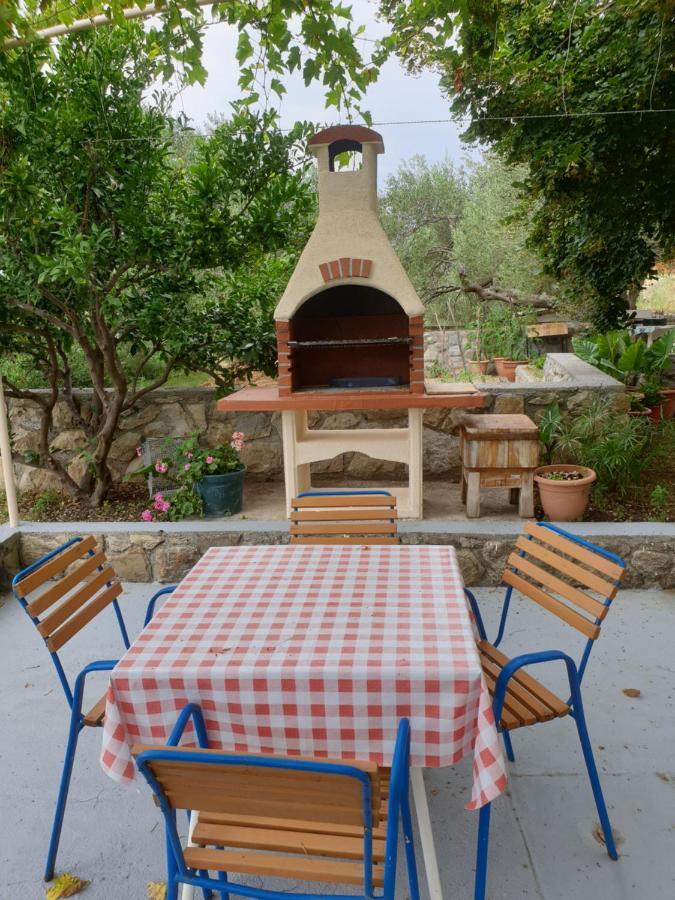 Apartments Davorka Banjol Εξωτερικό φωτογραφία
