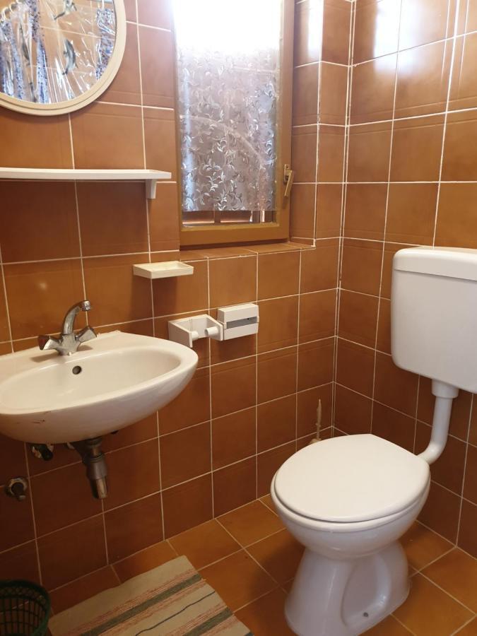 Apartments Davorka Banjol Εξωτερικό φωτογραφία